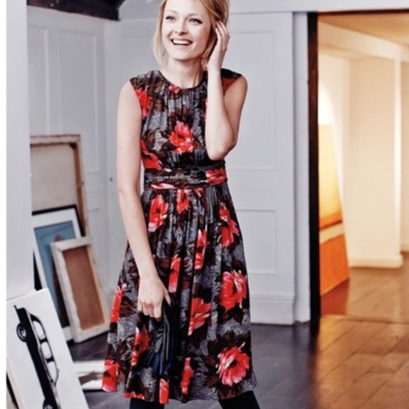 Boden Dresses & Skirts - Boden Selina flowered print dress